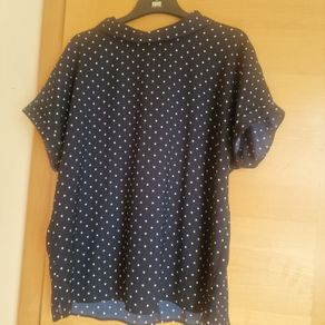 4 tops size 18