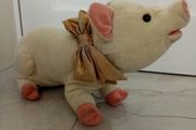 Pig soft toy