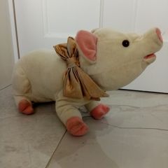 Pig soft toy