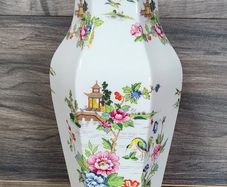 Crown Staffordshire Pagoda Pattern 6 Sided Hexagonal Vase With Lid Vintage Fine Bone China England