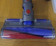Dyson V10 Soft roller head