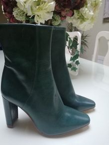 Ladies leather Boots