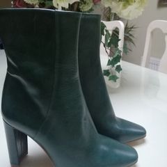 Ladies leather Boots