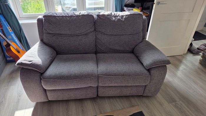 2 seater recliner couch