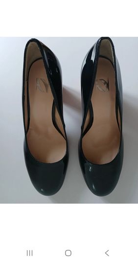 Xaira Black Patent Leather Court Shoes Block Heels EU35 UK2 BNIB RRP 100  CAN POST