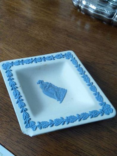 Wedgewood dish for sale