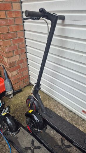 electric scooter