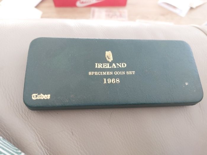 rare 1968 specimen set