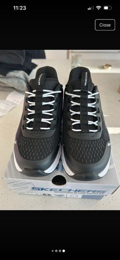 skechers trainers