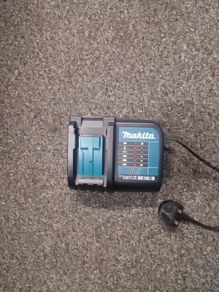 makita charger