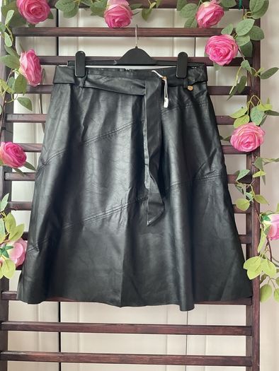 skirt Bnwt Aline black leather look skirt Relish brand eu 46 16/18