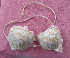 Bra 32 a worn twice