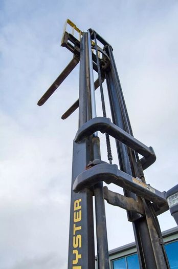 Hyster H2.5FT 2.5 tonne gas powered fork lift truc