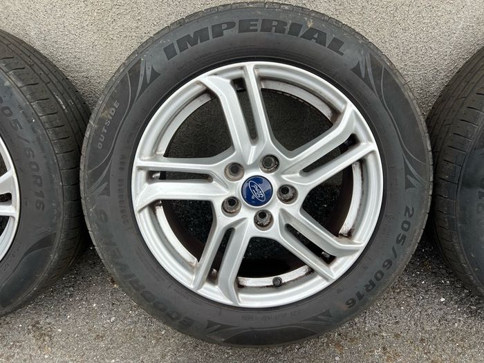 Ford focus alloy wheels and tyres