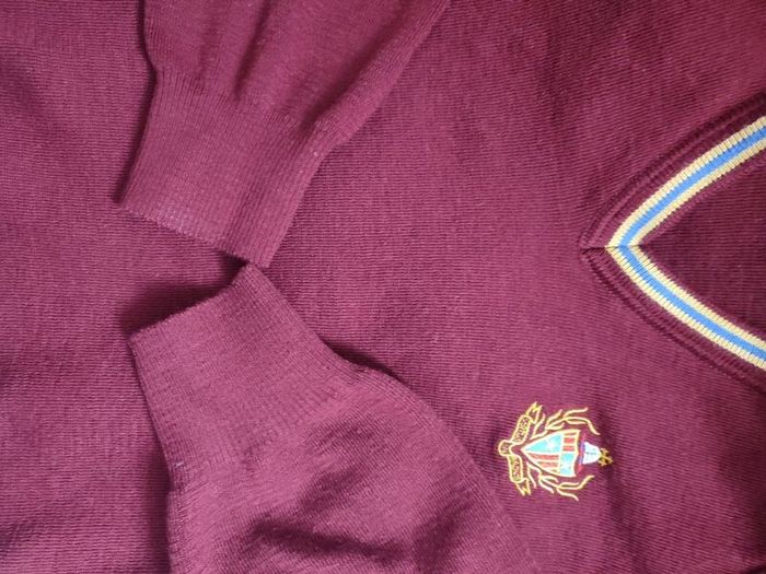 uniform - high school jumper size 42, as new