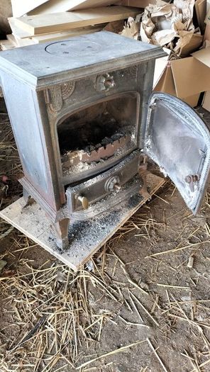Small Solid Fuel Stove