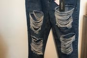 Pretty Little Thing Plus Mid Wash Extreme Ripped Turn Up Mom Jeans size 18 New with tags