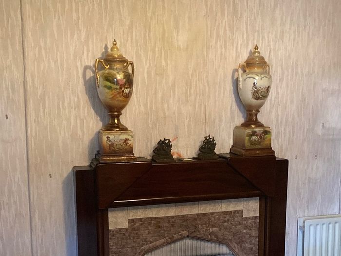 Old antique vase (pair)