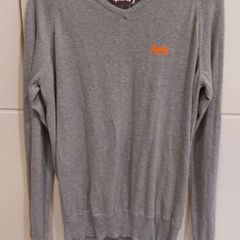 Super dry jumper size large