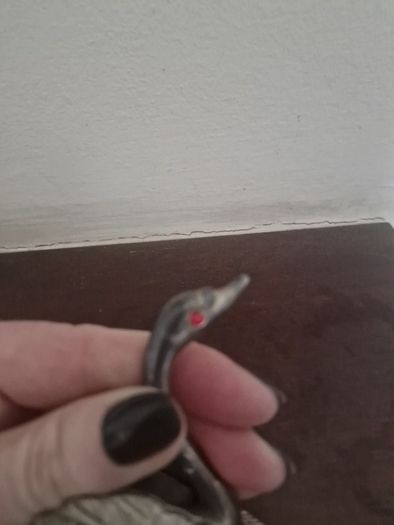 ring holder swan