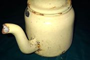 Yellow enamel pot