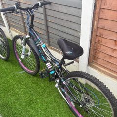 girls bike barely used. 18 gears . Immaculate condition like new . Unwanted gift .