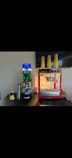 Popcorn candy floss slush puppy Hotdog nachos machines