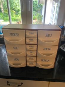 Spice storage cabinet