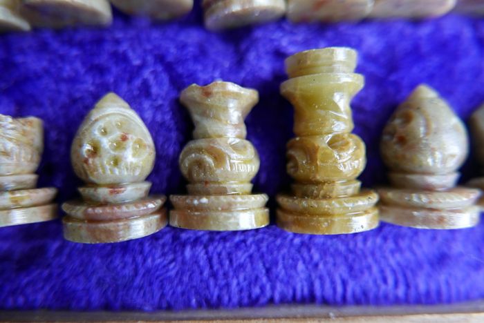 Chess Set made from Stone and Wood 6,5" x 6,5"