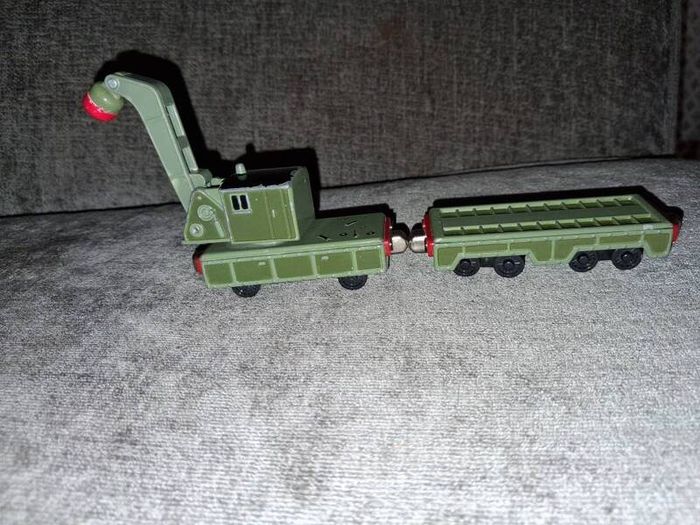 x10 Bundle - Thomas Tank Engines Friends - Diecast Metal Magnetic Take N Play Train Engines
