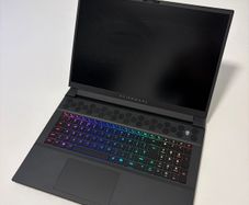Alienware M18 R2