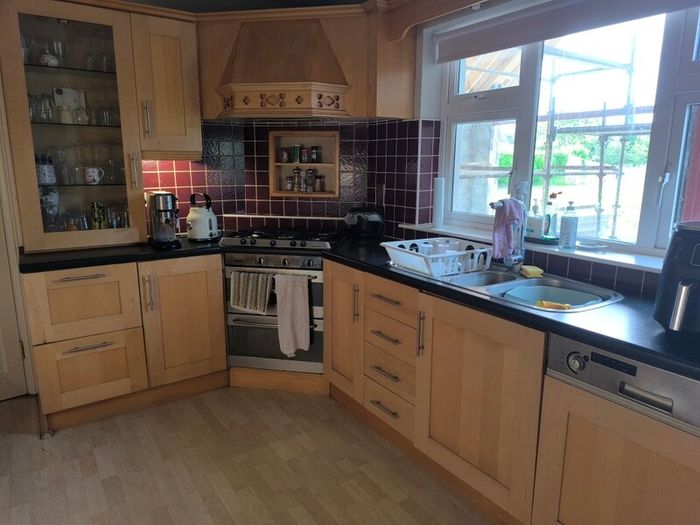 Kitchen units