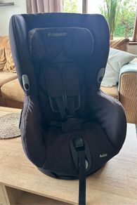 Maxi-Cosi Axiss Car Seat