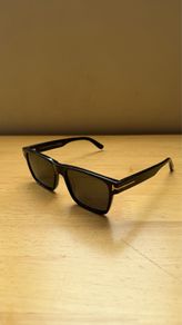 Sun Glasses - Tom Ford