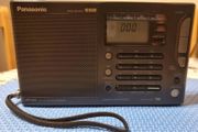 Radio Panasonic RF-B45, perfect working condition+case. 36 years old radio.