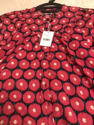 Ladies Blouse new with Tags