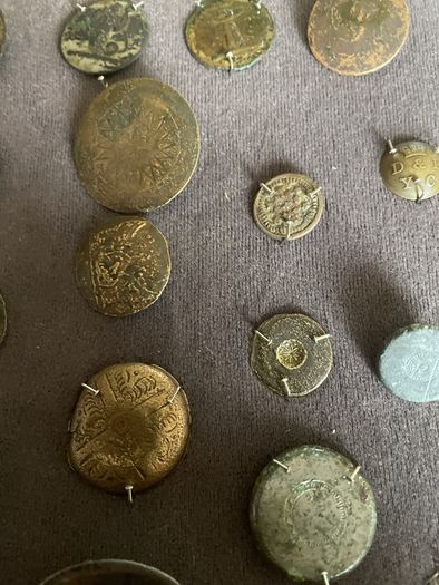 Very old metal buttons unresearched