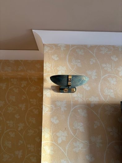 Various household items