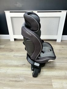 Car seat isofix