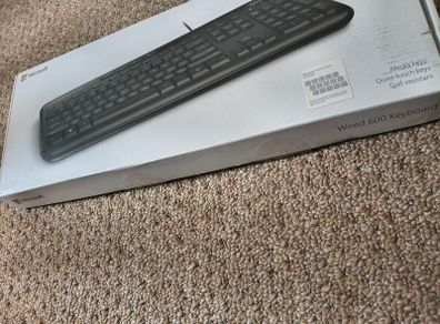 Microsoft wired 600 keyboard