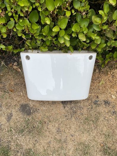 Toilet Cistern