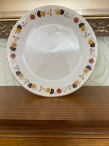 Arklow Pottery Autumn Leaves 9 inch plate