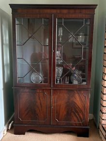Display Cabinet
