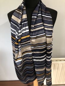 Eastex scarf
