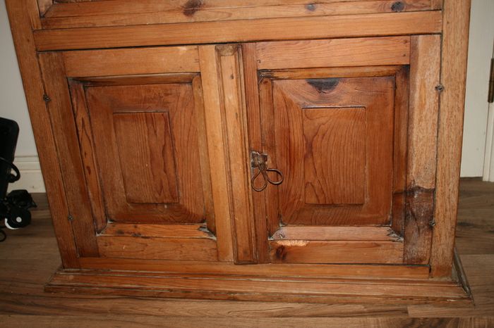 Wooden Chest of drawers