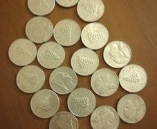 Italy 5 lire coins