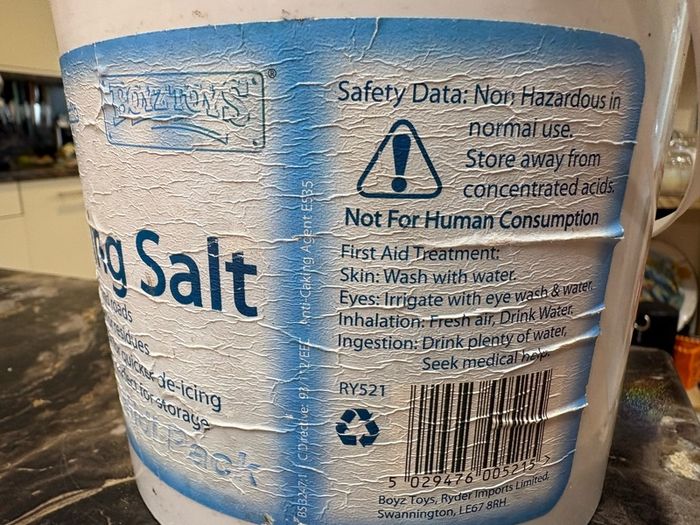 White De-Icing Salt 3kg bucket