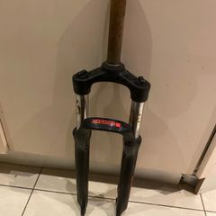 SR Suntour 27.5" fork