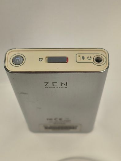Vintage Creative Labs Zen 20GB DAP-HD0019 MP3 Player/ Used
