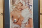Interesting Anna Nicole Smith Signed 10x8 Photo Framed Autographed Memorabilia (No COA)